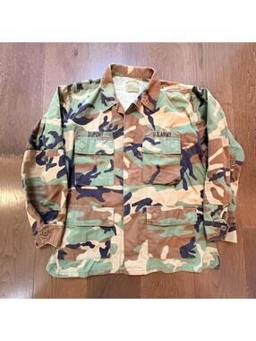 Vintage U.S. Army Camouflage Jacket Size Medium
